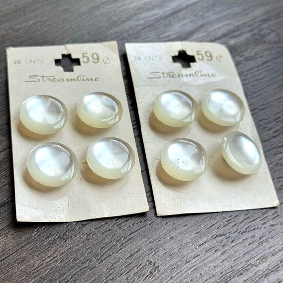 NEW Vintage 40s Streamline Round 3/4" White Shank Sewing Buttons on Card 8 Pk - Picture 3 of 5